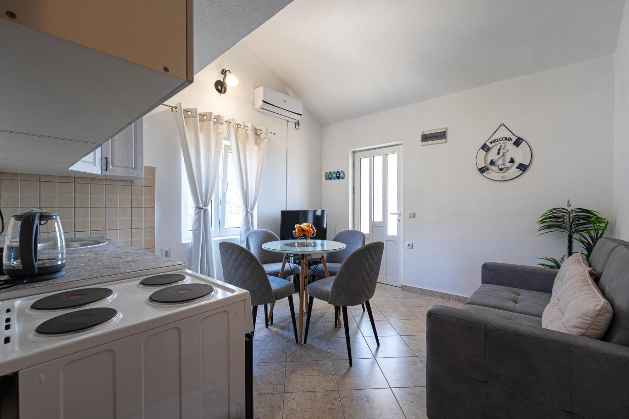 Apartments Ivo Bozinovic Tivat Buitenkant foto